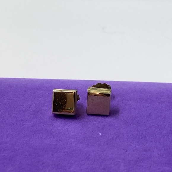 Avon Jewelry - 💛 Vintage Avon Gold Plated Square Earrings